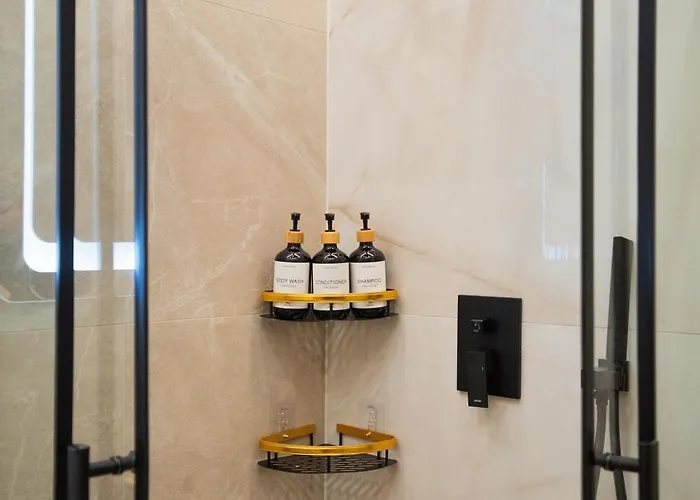 Hubner Budapest